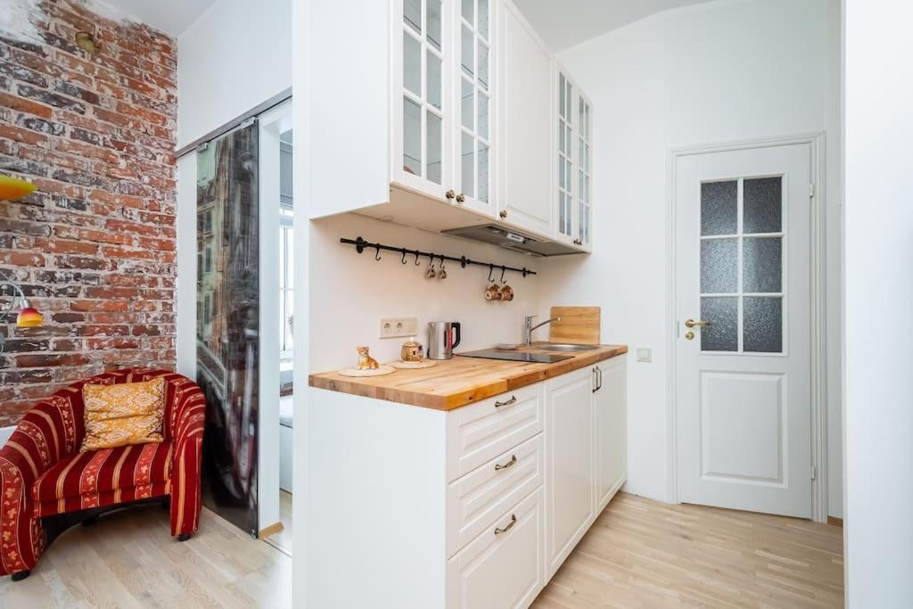 Cozy Studio Apartment Tallinn Luaran gambar